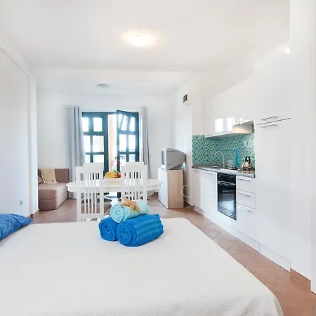 Helena Apartamento Podgora (Split-Dalmatia)